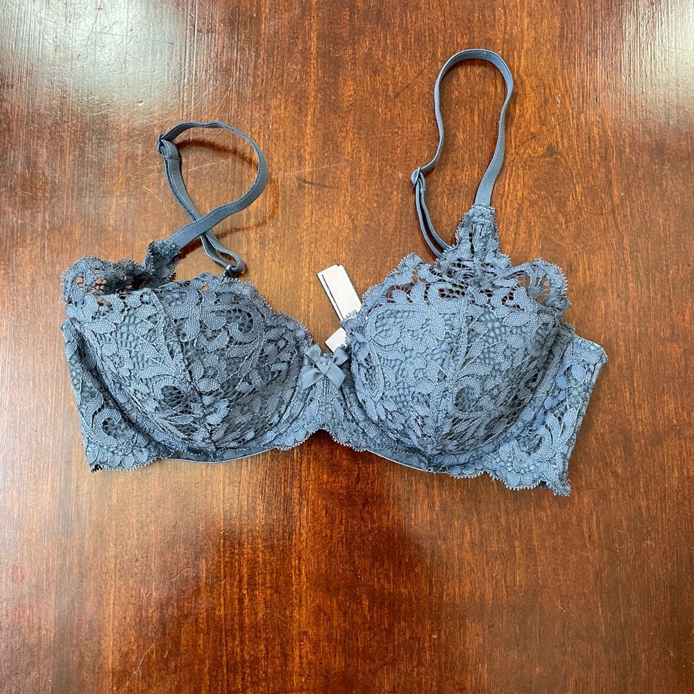 VS Lace Bra